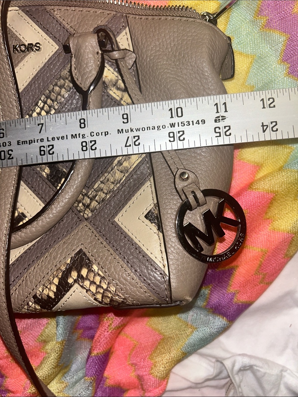 Michael Kors Brown & Beige Geometric Leather Satchel with MK Charm; 20-26” strap - Picture 11 of 15